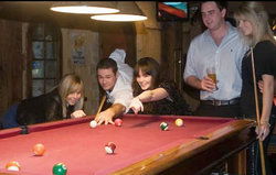 Brackenridge Tavern - Accommodation Newcastle 3