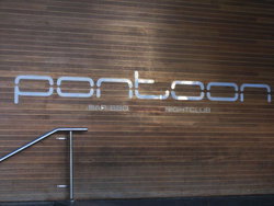 Pontoon Bar - Accommodation Newcastle 1