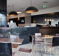 The Cremorne Hotel - Accommodation Newcastle