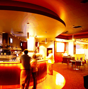 Burleigh Heads Hotel - Accommodation Newcastle 4