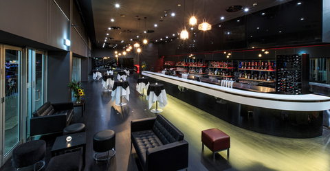 Watermark Docklands - Accommodation Newcastle 3