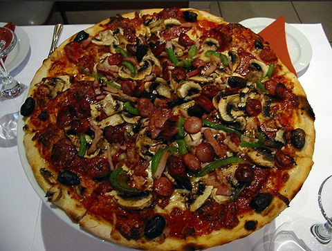 Zino Restaurant Pizzeria - Accommodation Newcastle 2