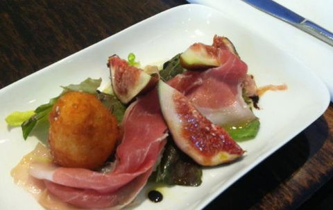 Galley Foods Restaurant - Accommodation Newcastle 3