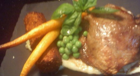 Macauleys Restaurant - Accommodation Newcastle 5