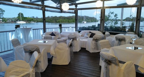 The River Deck On Noosa Marina - Accommodation Newcastle 1