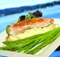 Noosa Cruising Restaurant - Accommodation Newcastle
