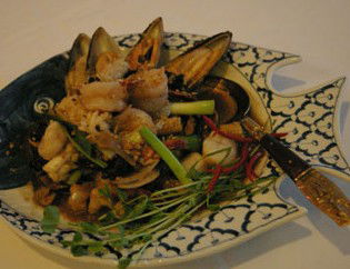 Lime Leaf Thai - Accommodation Newcastle 0