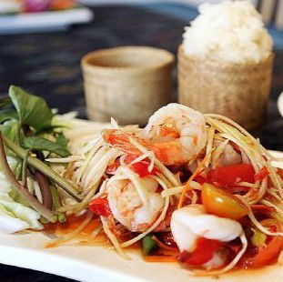 Zab Isan - Accommodation Newcastle 0