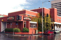 Welcome Stranger Hotel - Accommodation Newcastle 0