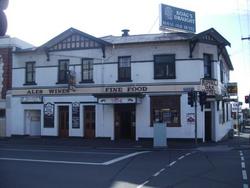 The Royal Oak - Accommodation Newcastle 0