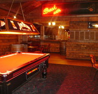 Spurs Saloon - Accommodation Newcastle