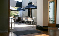 The Dolphin Hotel - Accommodation Newcastle 2