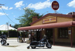 Albion Hotel Swifts Creek - Accommodation Newcastle 3