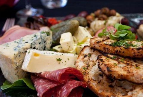 Latitude 21 Restaurant & Bar - Accommodation Newcastle 4