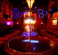Hollywood Showgirls - Accommodation Newcastle
