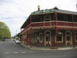 Ryans Hotel - Accommodation Newcastle 0
