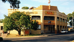 Royal Hotel Drouin - thumb 0