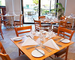 Chifley Albury - Accommodation Newcastle 2