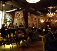 Treehouse Hotel - Accommodation Newcastle 3