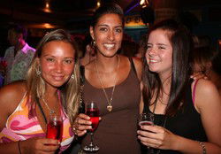 PJ O'Briens - Accommodation Newcastle 3