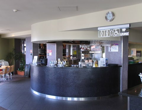 Gates Hotel - Accommodation Newcastle 2