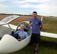 Waikerie Gliding Club - Accommodation Newcastle