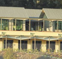 Cypress Lakes Golf  Country Club - Accommodation Newcastle