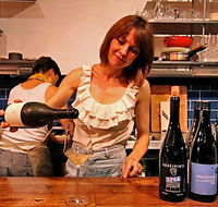 Clever Polly's - Accommodation Newcastle