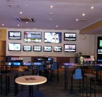 Tacking Point Tavern - Accommodation Newcastle