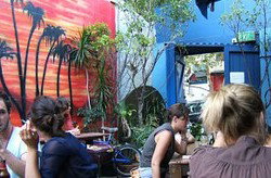Cafe Lounge - Accommodation Newcastle 3