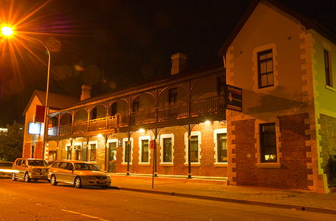 Belmore Hotel Scone - Accommodation Newcastle 5