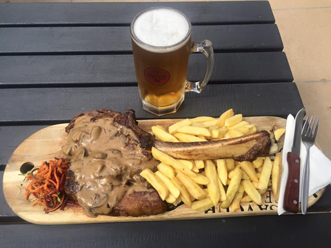 Hastings Hotel - Accommodation Newcastle 0