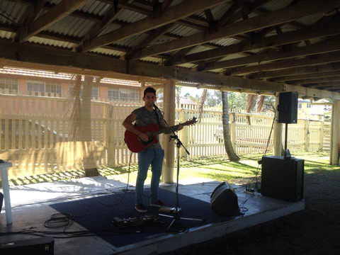 Pine Beach Hotel-Motel - Accommodation Newcastle 4