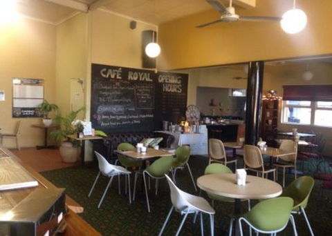 Royal Hotel Motel - Accommodation Newcastle 4