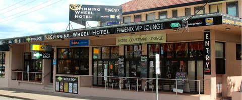 Spinning Wheel Hotel - Accommodation Newcastle 5