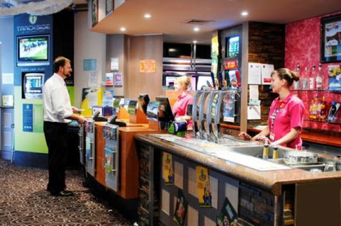 Hoppers Club - Accommodation Newcastle 9