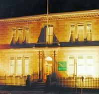 Macquarie Manor - Accommodation Newcastle