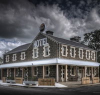 Inverleigh Hotel - Accommodation Newcastle