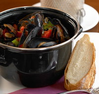 Le Bistro-Union Hotel - Accommodation Newcastle