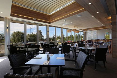 The Grovedale Hotel - Accommodation Newcastle 1