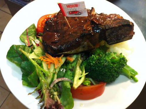 Romsey Hotel - Accommodation Newcastle 3