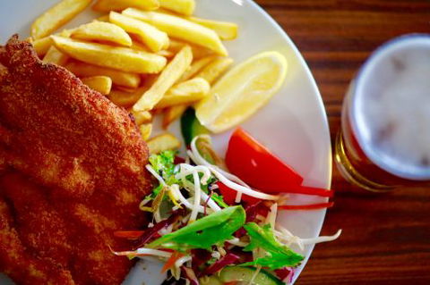 Tea Gardens Hotel–Motel - Accommodation Newcastle 2