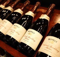 Empire Bay Cellars - Accommodation Newcastle