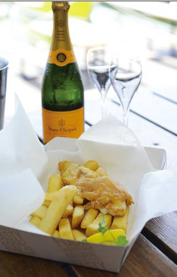 Frying Nemo - Accommodation Newcastle 4
