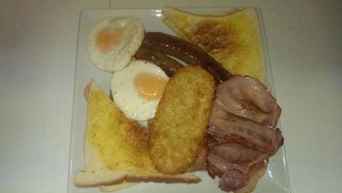 Glendon Street Cafe - Accommodation Newcastle 2
