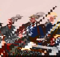 Cafe Culture Series - Canyon Callers - Accommodation Newcastle