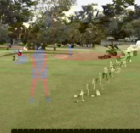 Howlong Golden Shoe Nine Hole Golf Tournament - Accommodation Newcastle