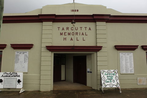 Tarcutta Markets - Accommodation Newcastle 2
