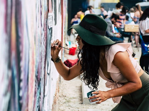 Art In The Park - Accommodation Newcastle 0