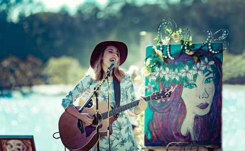 Buskers By The Lake - Accommodation Newcastle 2